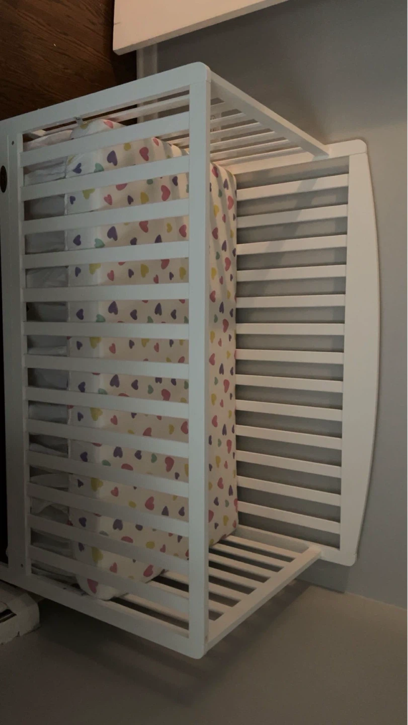 Dream On Me Odelle 5-in-1 Convertible Crib-White