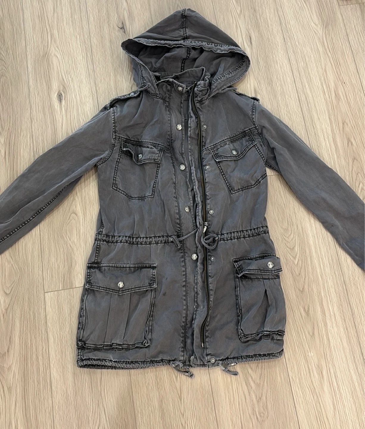 Aritzia Talula grey spring / fall hooded jacket - photo 2