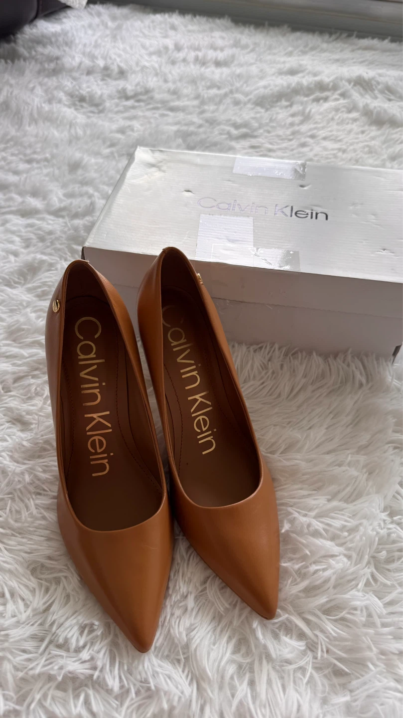 Calvin Klein Women's Brown Leather Heels Size 6.5M - photo 3