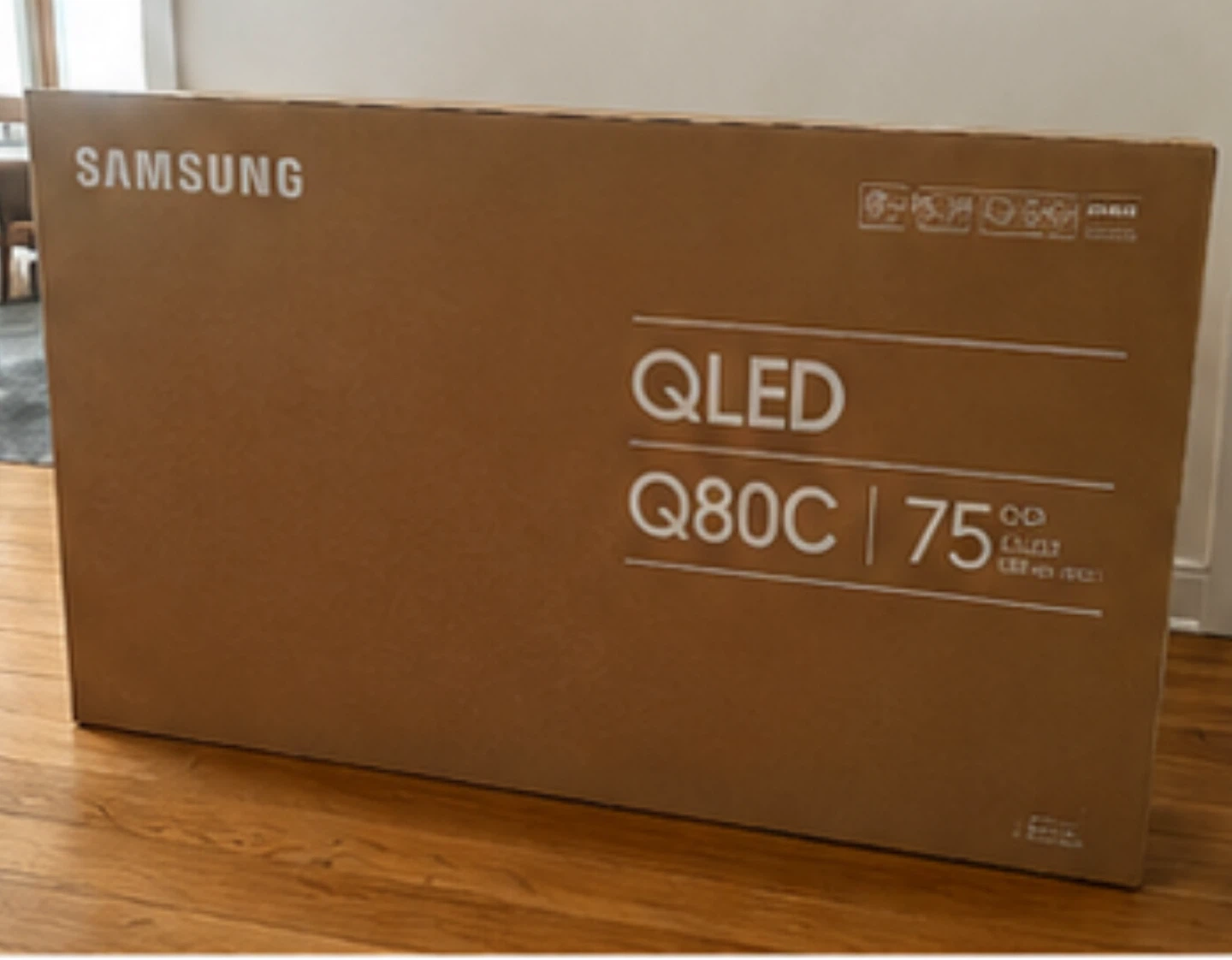 Samsung 75" QLED Q80C Smart TV - Like New - photo 2