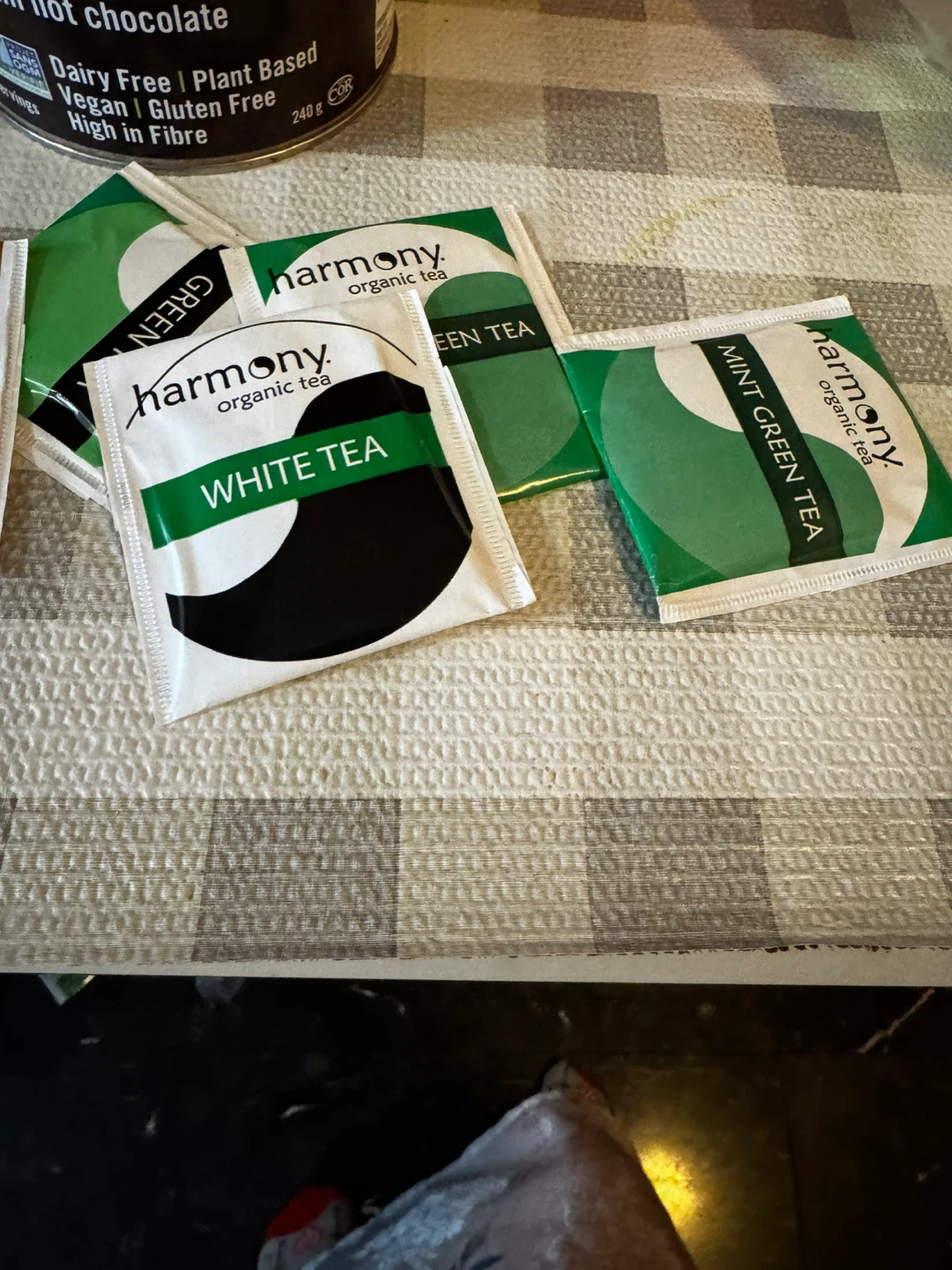 Harmony Organic Tea - White, Green, and Mint Green Tea