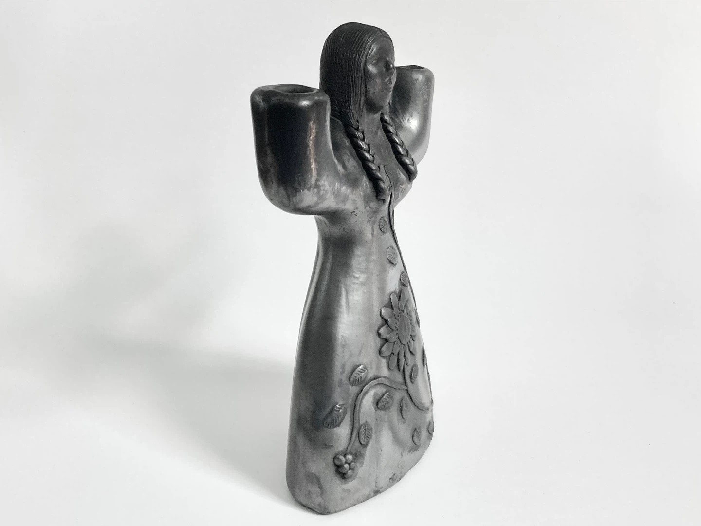 Vintage Mexican Barro Negro Woman Candelabra - photo 5
