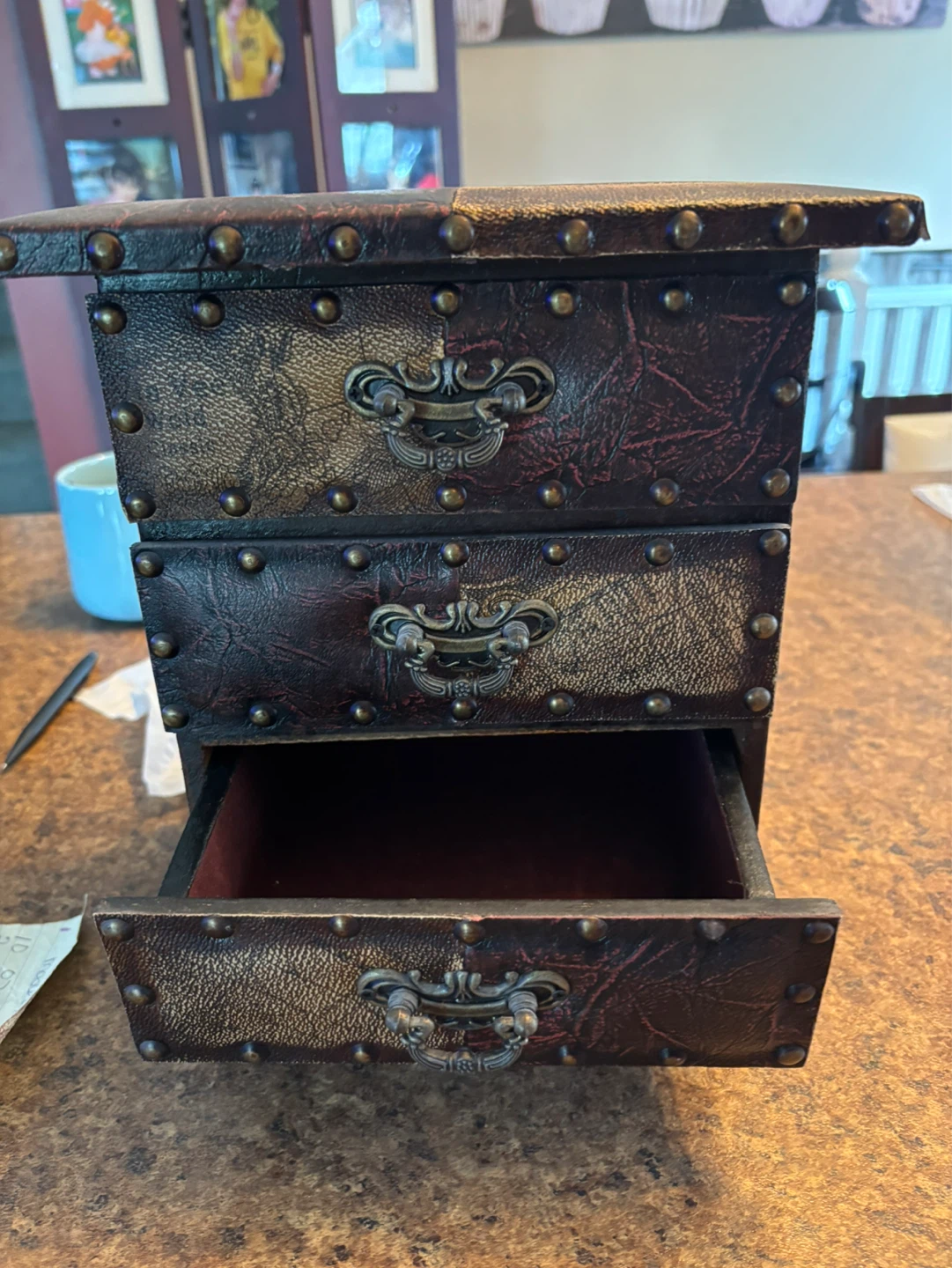 Vintage Style 3-Drawer Trinket Box - photo 2