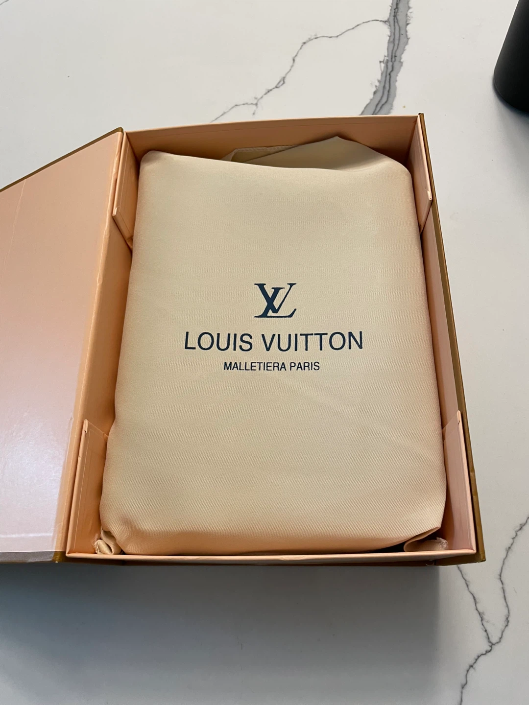 Louis Vuitton Monogram Messenger Bag - photo 2