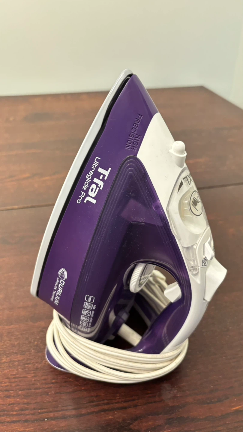 T-fal Ultraglide Pro Iron - photo 3