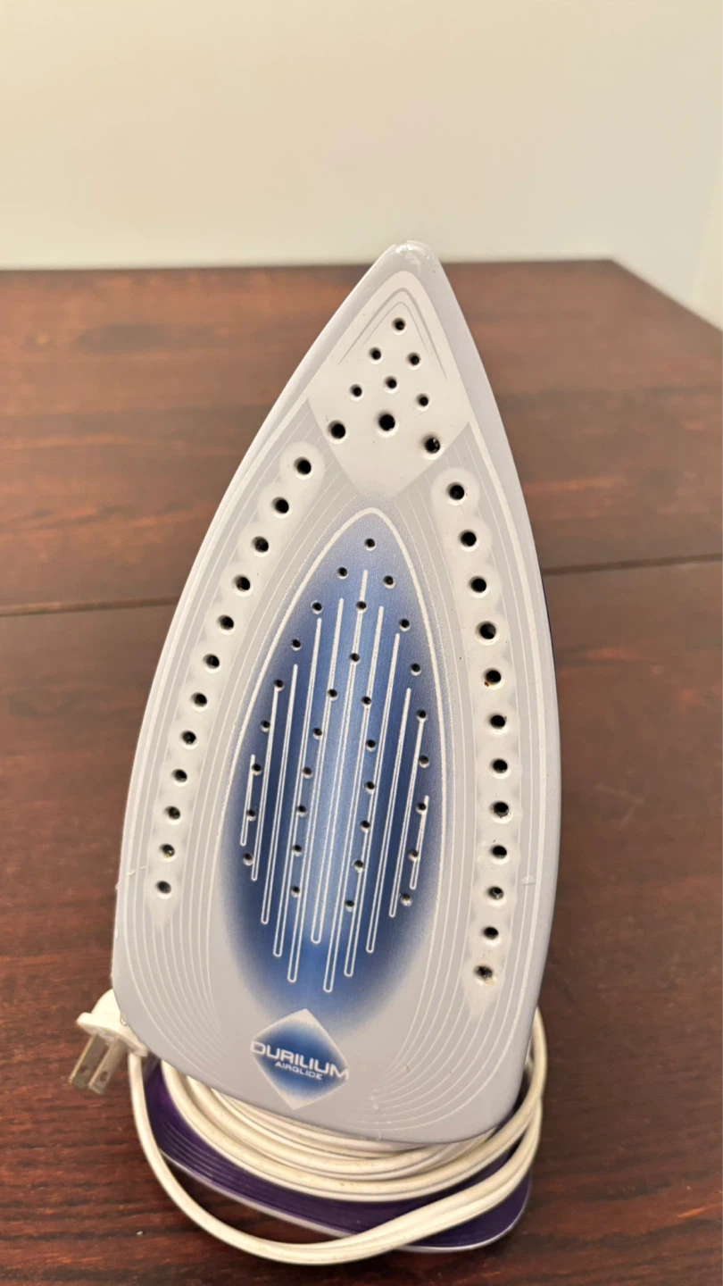 T-fal Ultraglide Pro Iron - photo 2