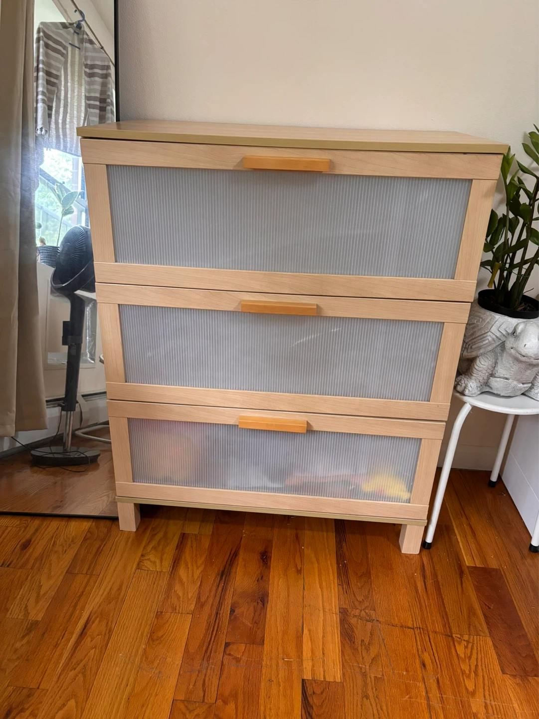 Chest drawer cabinet