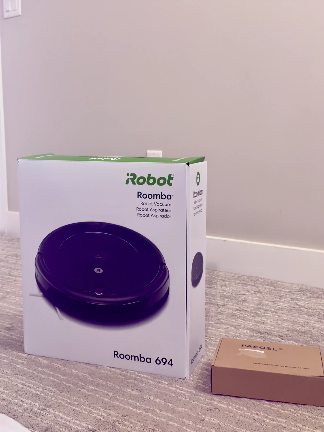 iRobot Roomba 694 Wi-Fi Connected Robot Vacuum