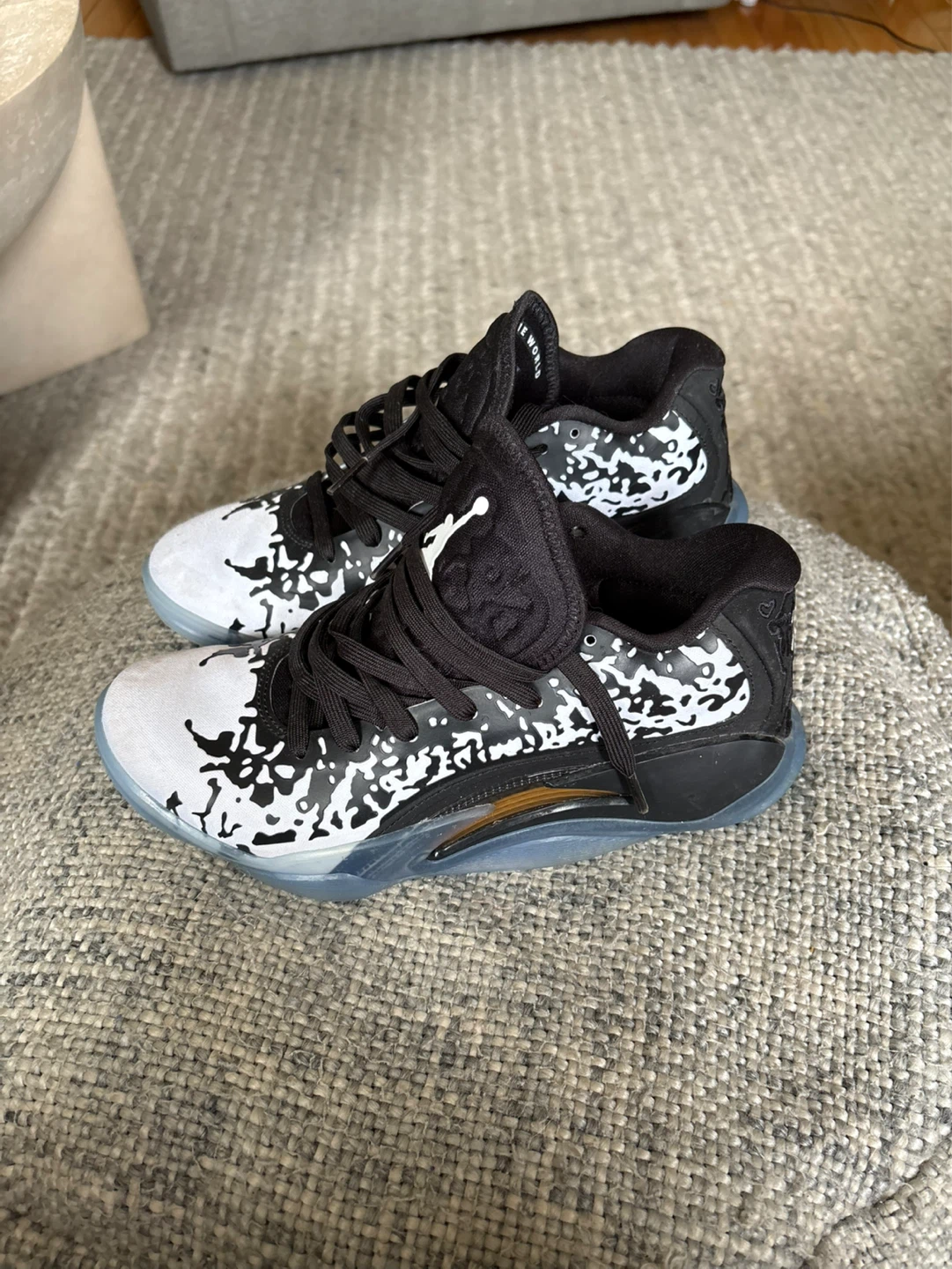 Nike Basketball Shoes for youth