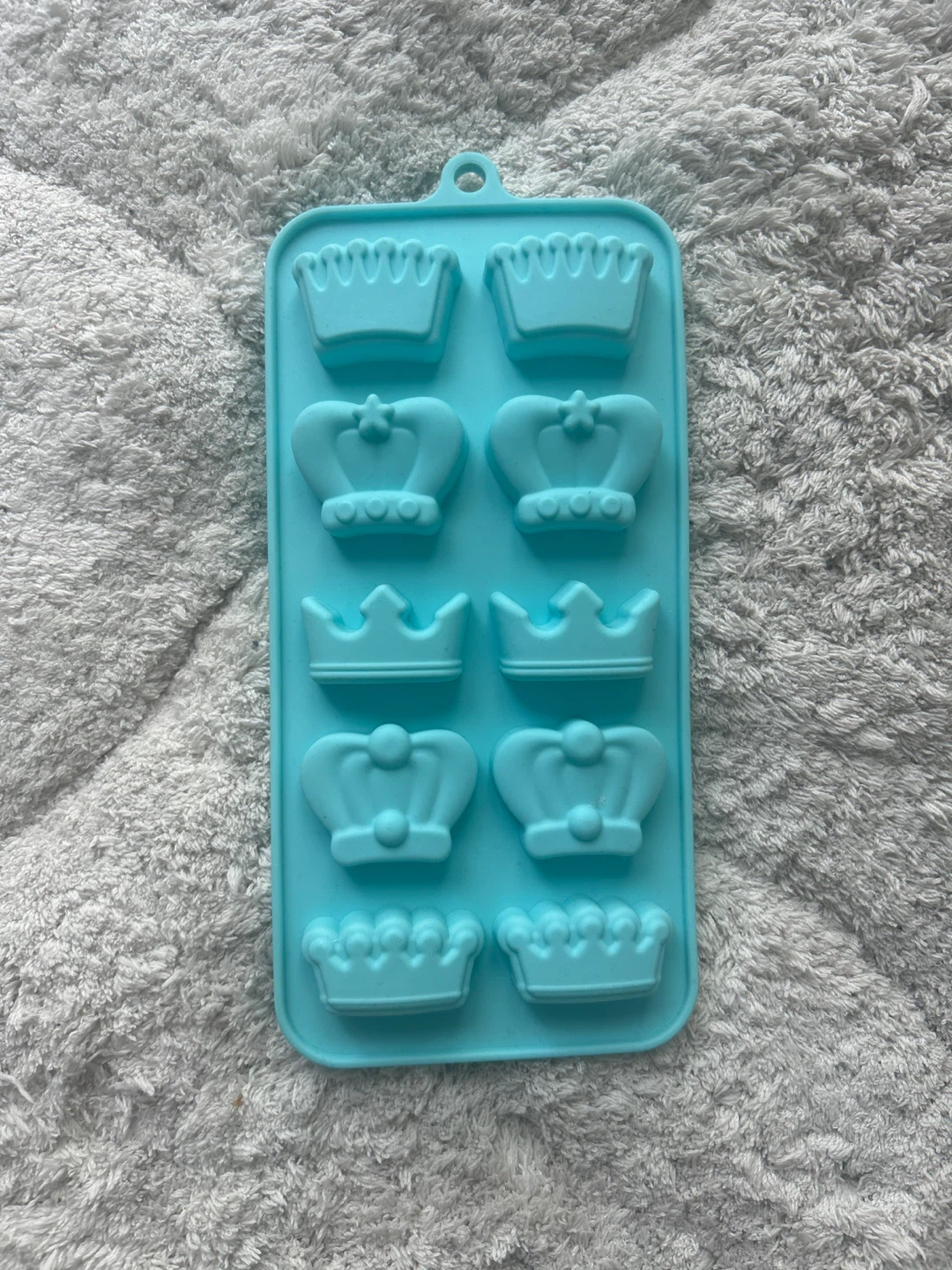 Silicone Crown Molds for Baking