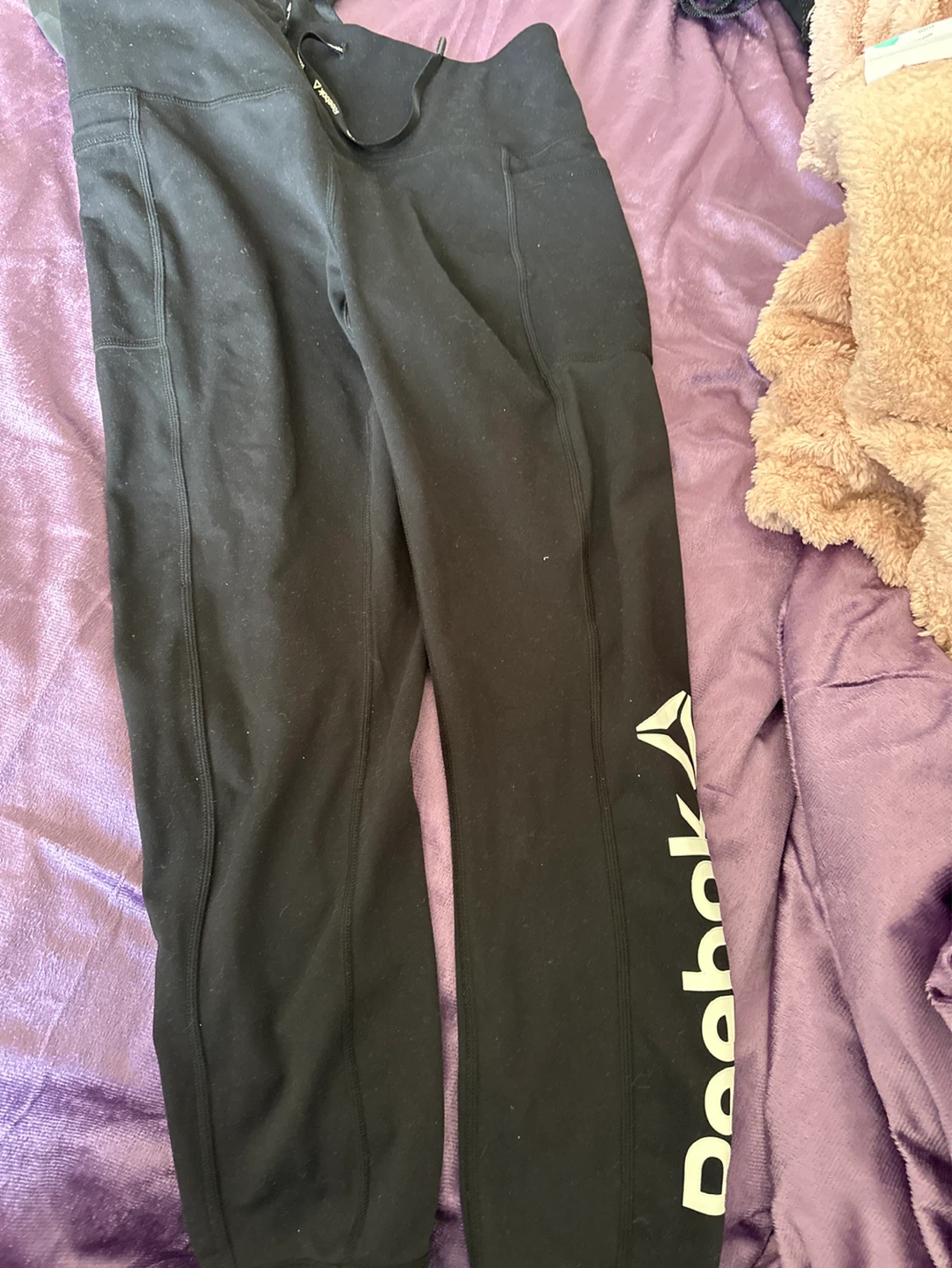 Reebok & Lululemon Athleisure Set - photo 3