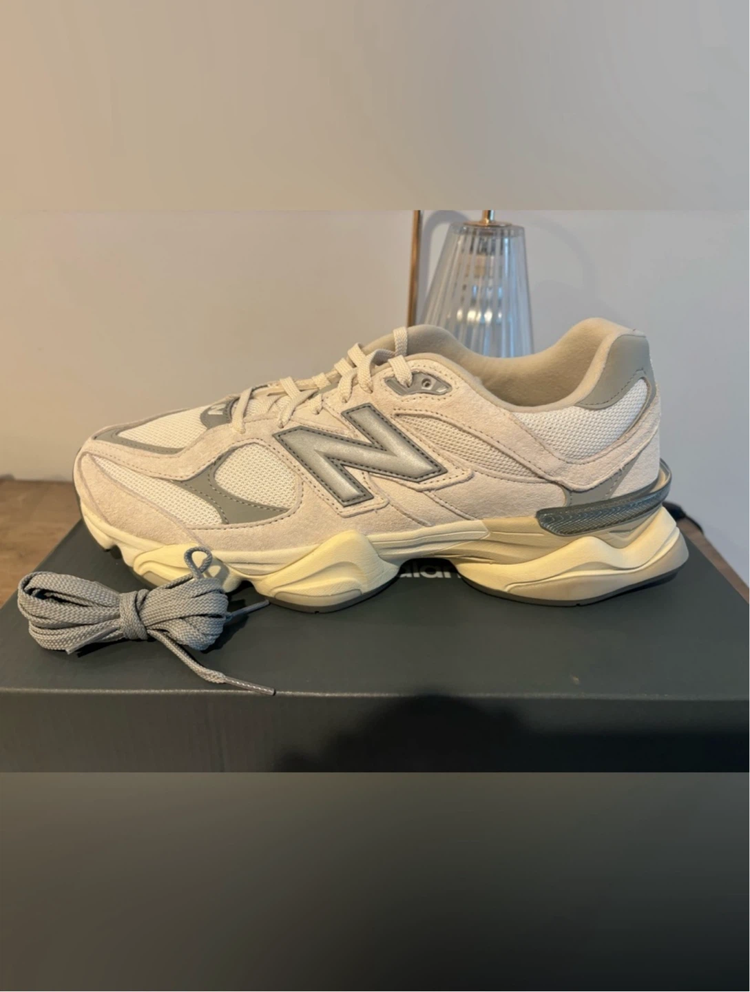 New Balance 9060