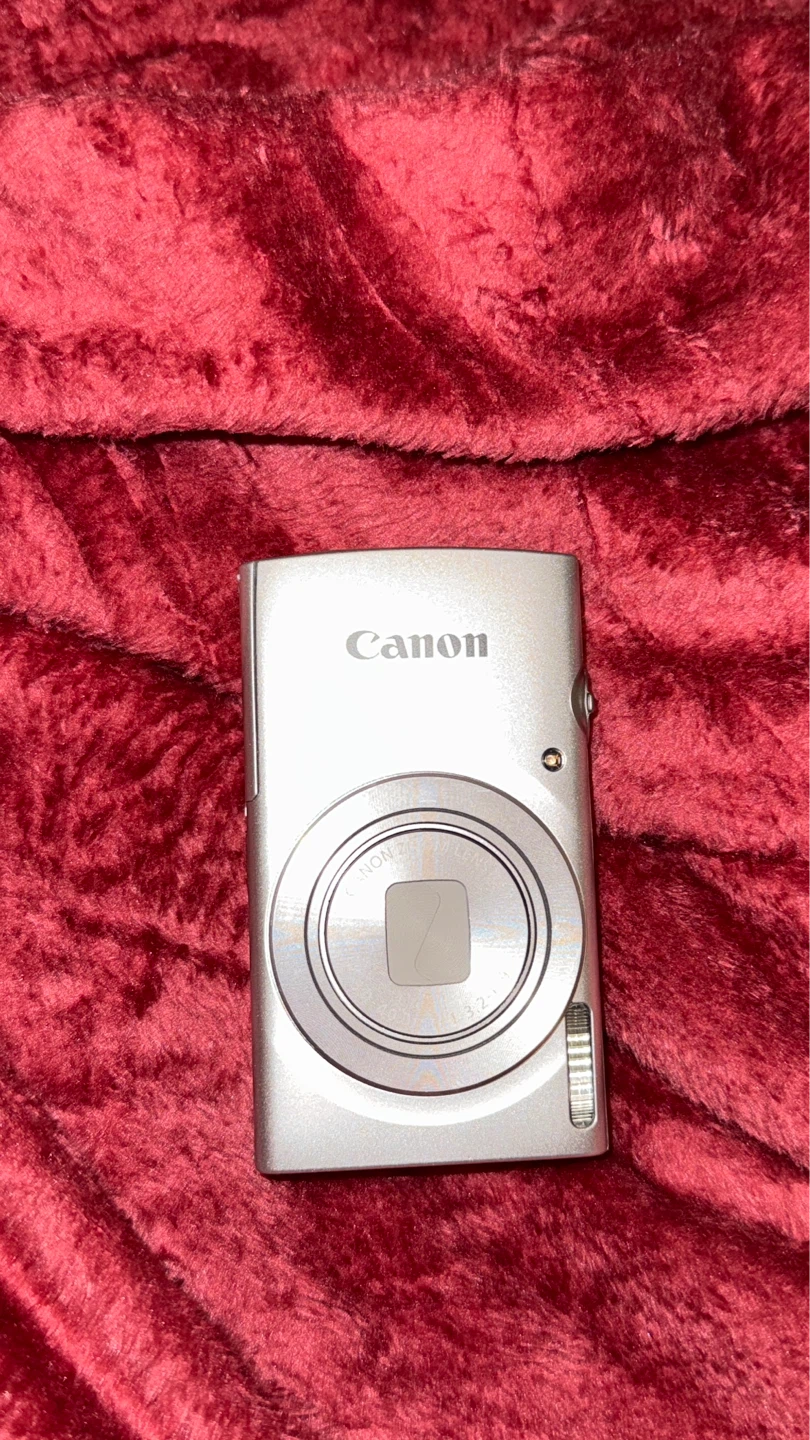 Canon PowerShot IXY 200 ELPH 185 digital Camera