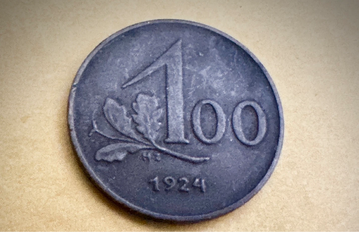 1924 Austria 100 Kronen Coin - photo 2
