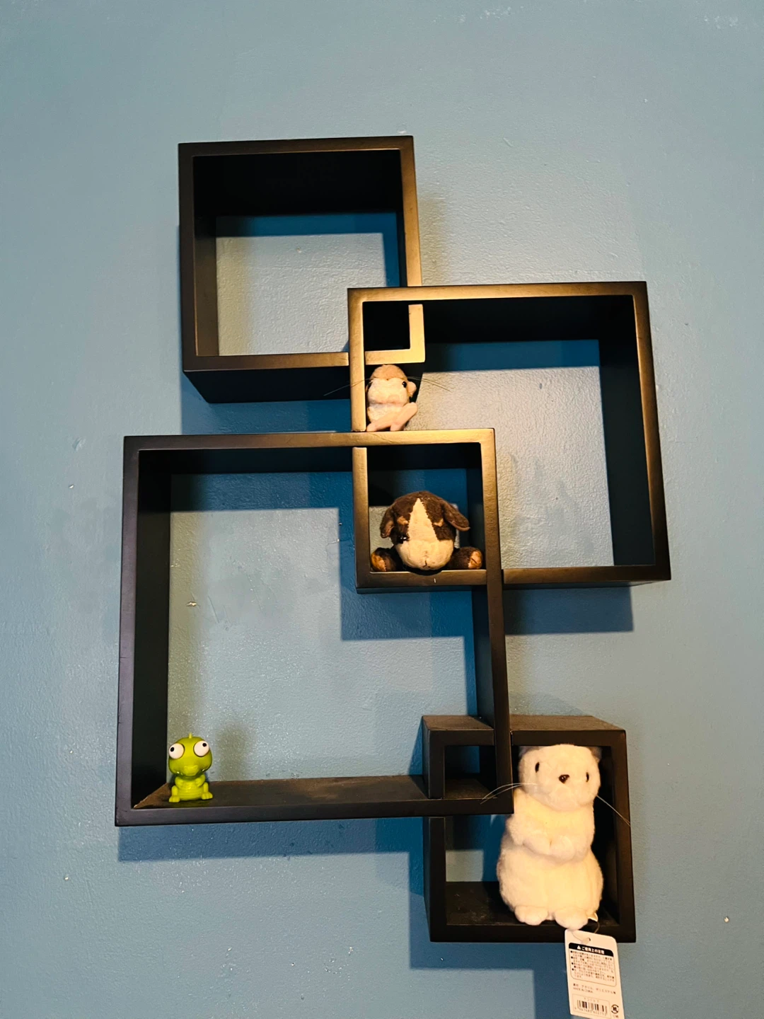 Black Intersecting Cube Wall Shelf