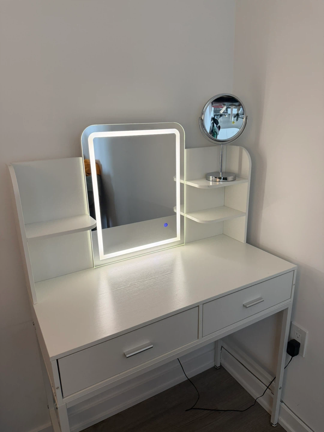 White Vanity Desk with Light-Up Mirror - photo 5