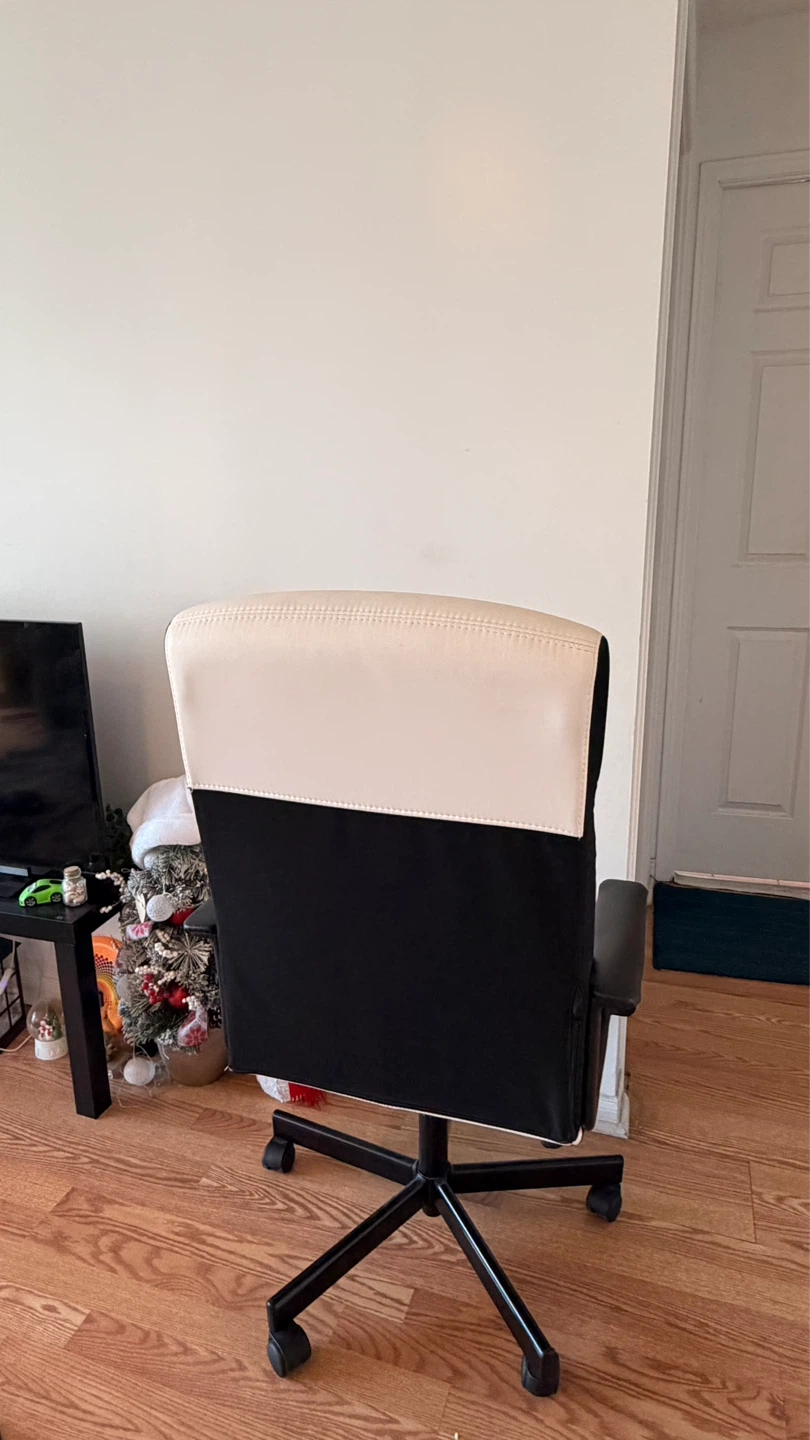 White and Black Ergonomic Office Chair - photo 2