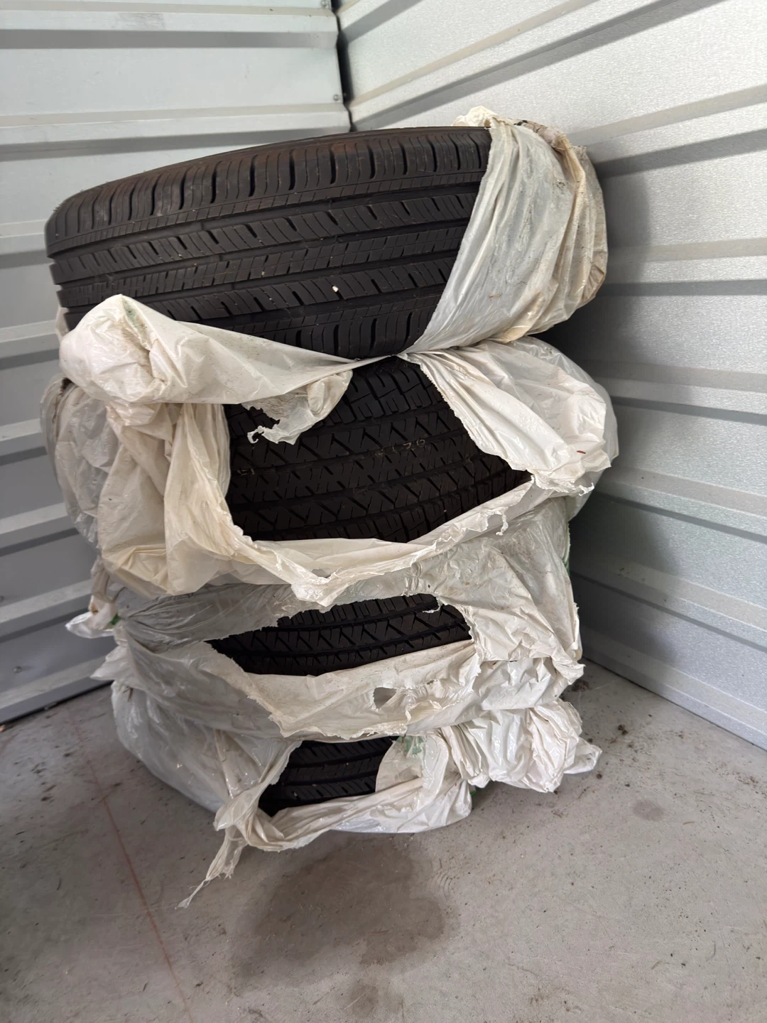 Westlake Tires - 215/60R16 95H - photo 4