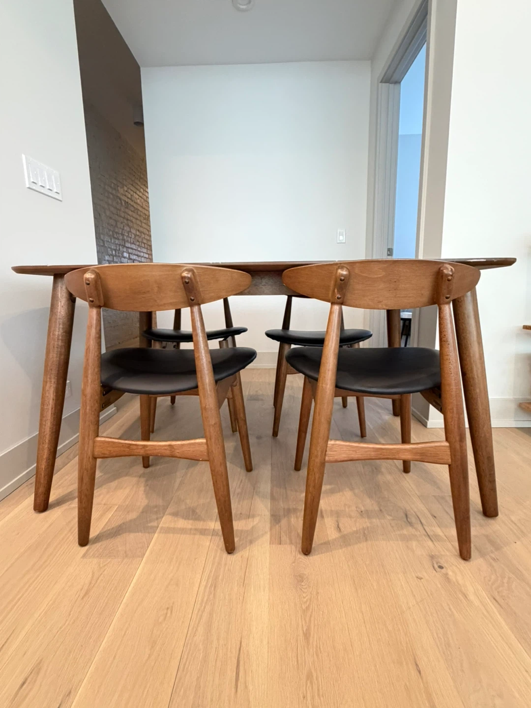 Mid-Century Dining Set - Table + 4 Chairs - photo 2