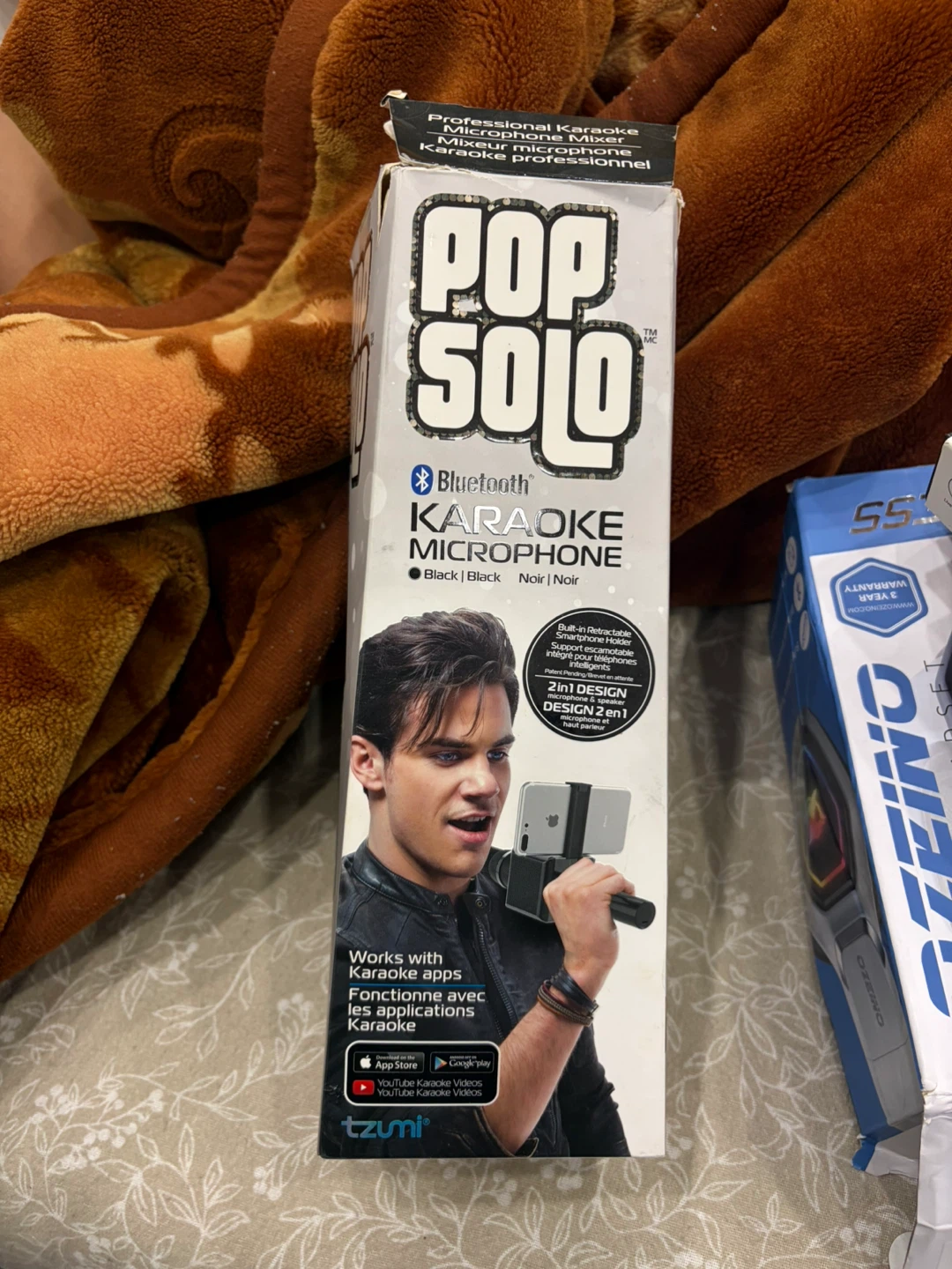 Tzumi Pop Solo Bluetooth Karaoke Microphone