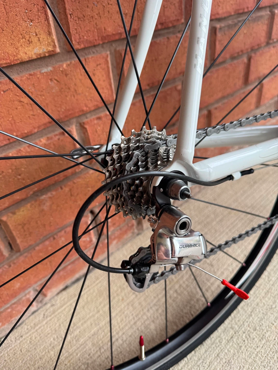 Cannondale CAAD9 Road Bike - photo 3