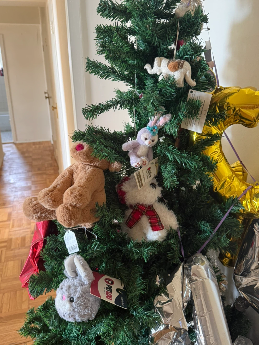 Artificial Christmas Tree with Plush Toys and Balloons - photo 2