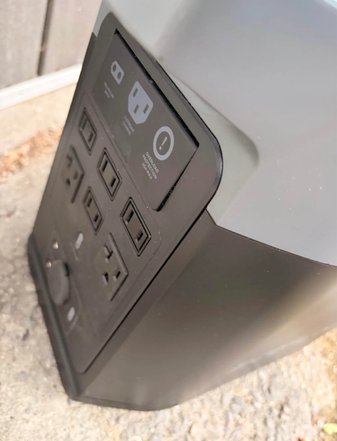 ECOFLOW Delta 2 portable power station - photo 2