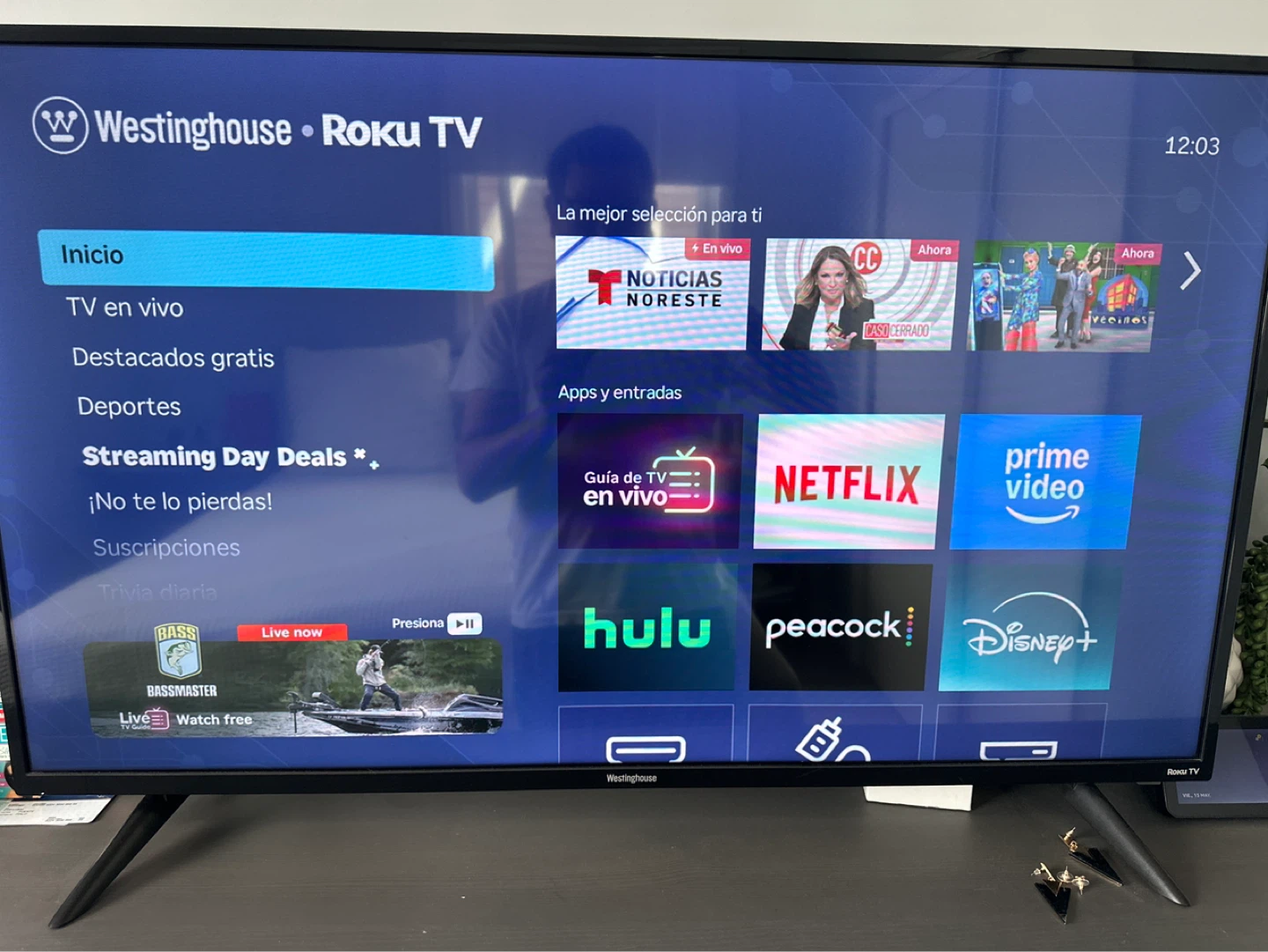 Westinghouse 43" LED Roku TV - photo 2