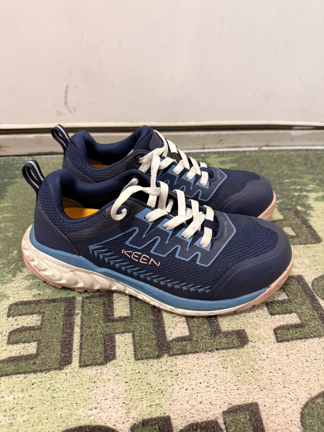 KEEN Utility "Carbon Toe" Work Shoes - Blue/Pink