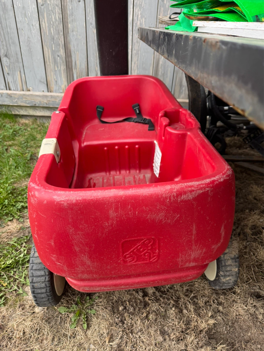 Step2 Red Wagon - photo 2
