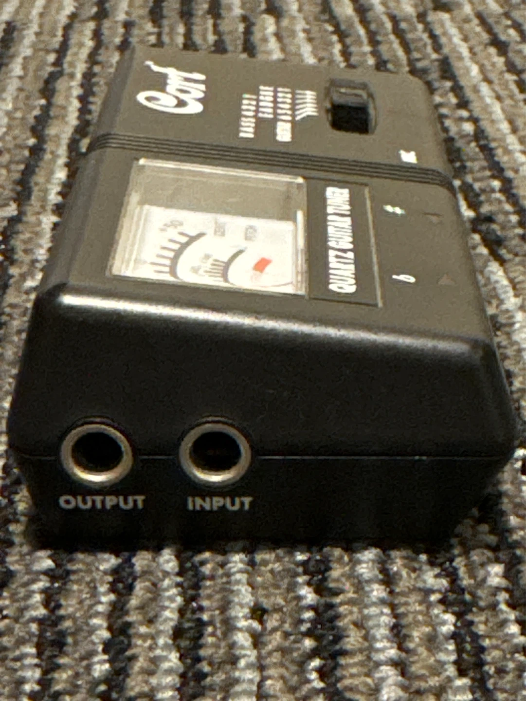 Cort MT-100A Quartz Guitar Tuner - photo 2
