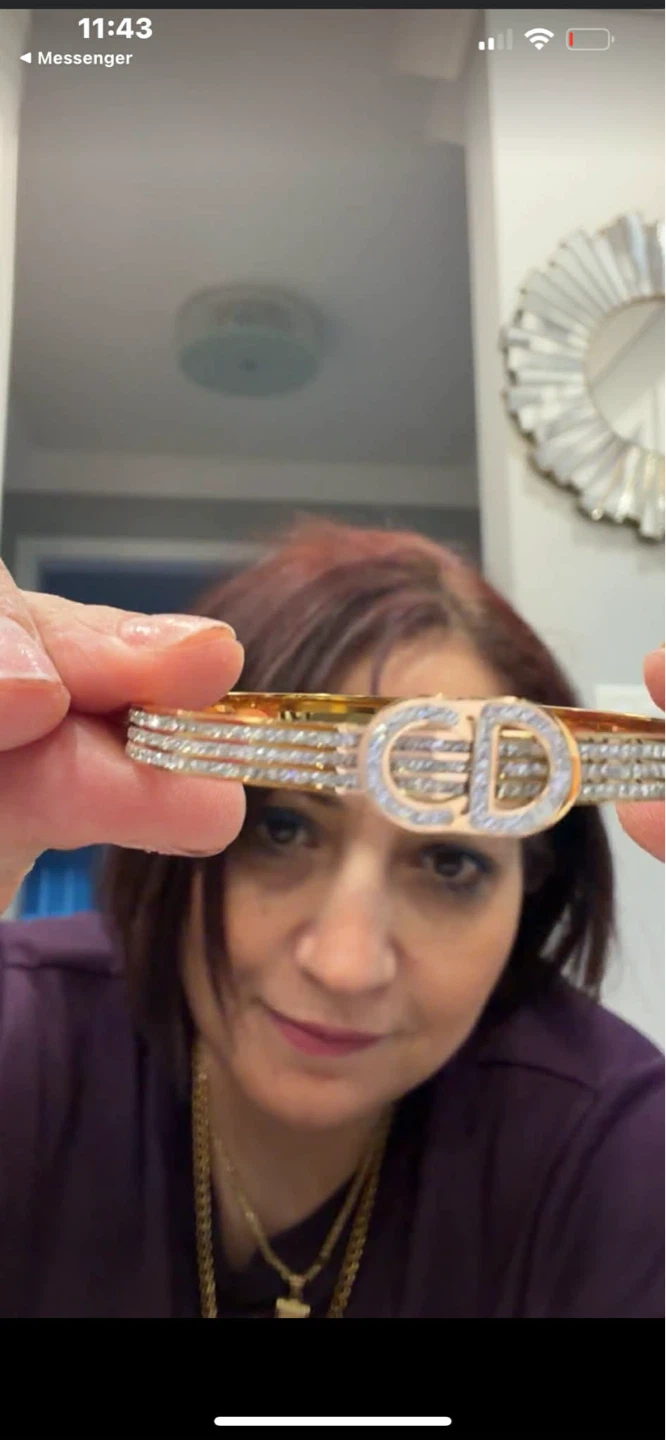 CD Rhinestone Bangle Bracelet Gold Tone