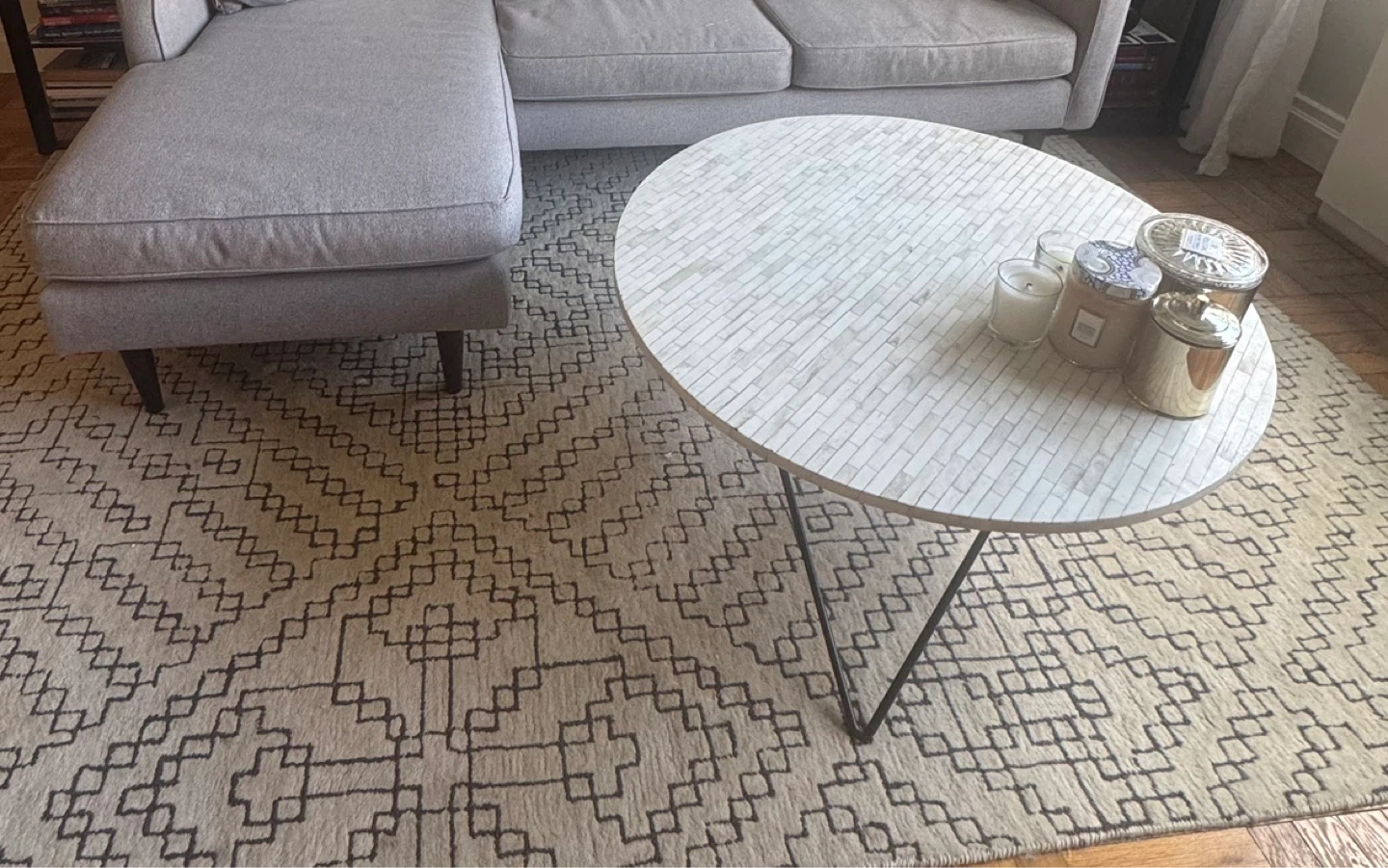 Area Rug with Geometric Pattern
