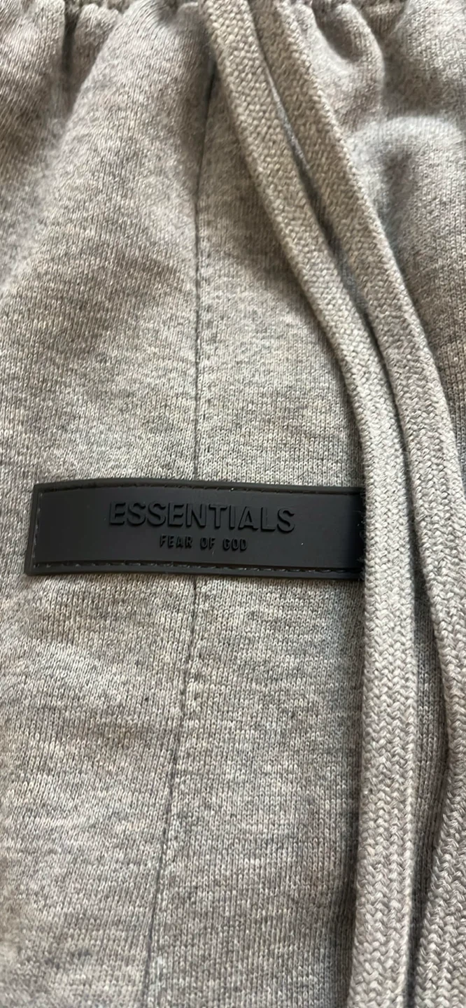 Fear of God Essentials Sweat Shorts - photo 3