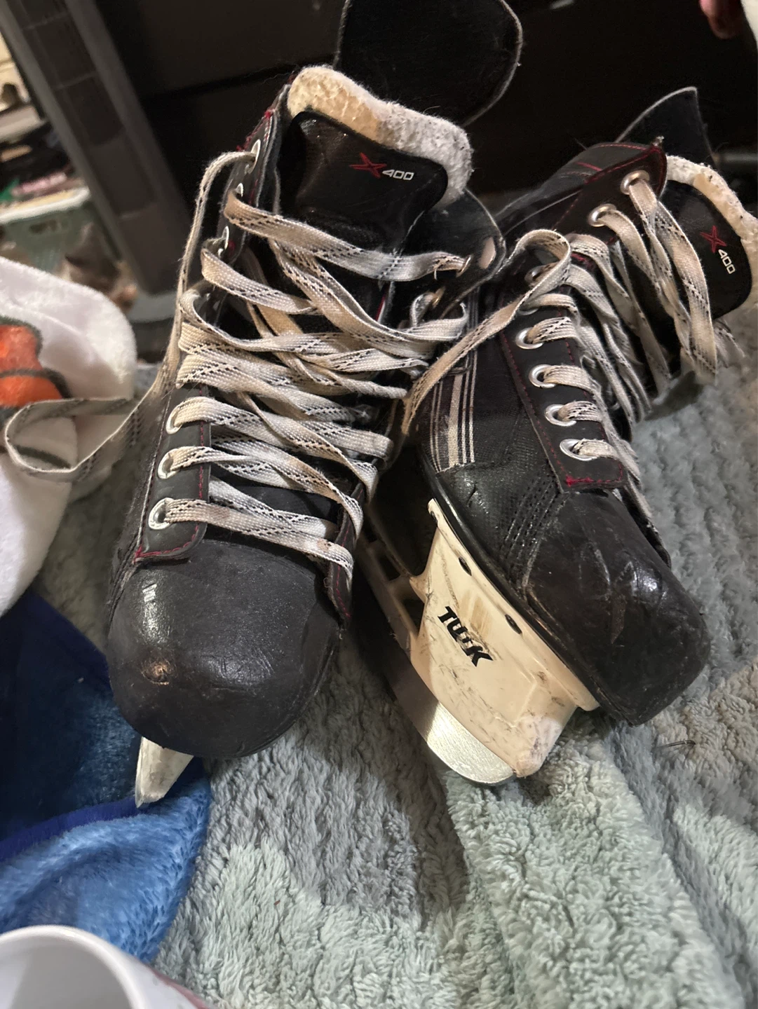 CCM Hockey Skates X400