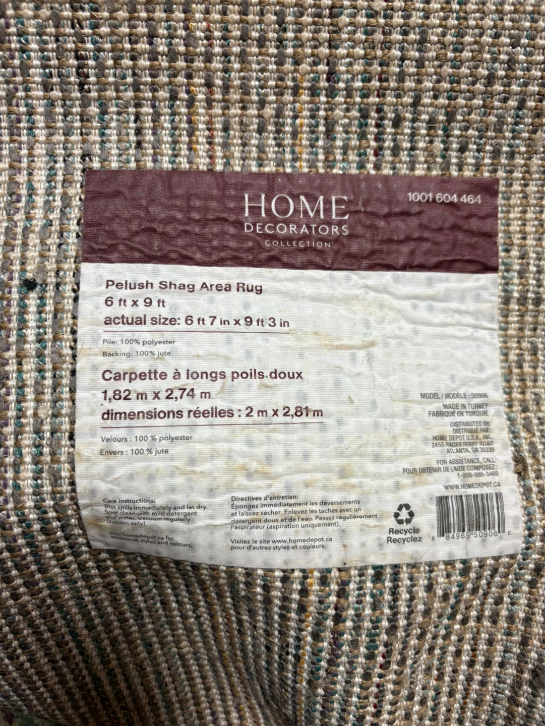 Area Rug 6 ft x 9 ft - photo 2
