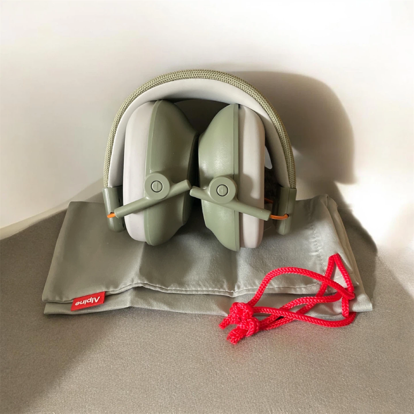 Alpine Muffy Baby & Kids Hearing Protection Ear Defenders - photo 2