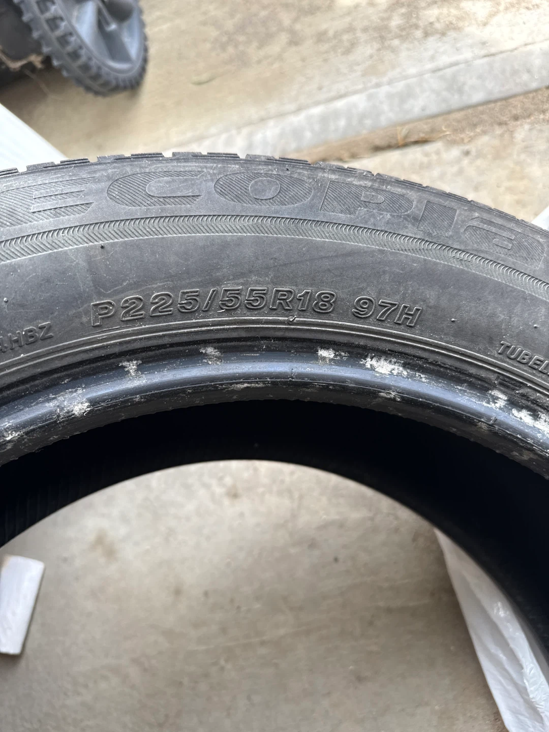 Ecopia/ Bridgestone 225/55R18 97H Tire - photo 2