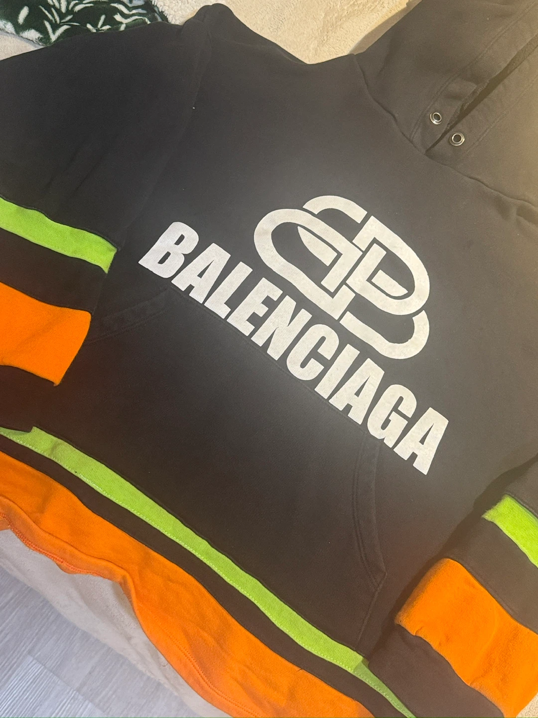 Balenciaga Black Logo Hoodie Orange/Green Trim - photo 2