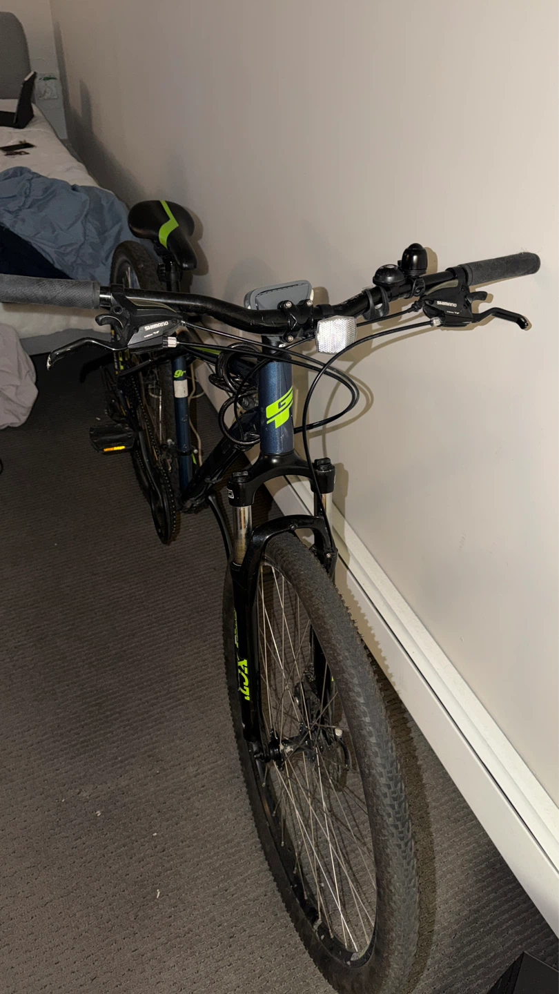 GT Aggressor Bike - Hybrid Mountain