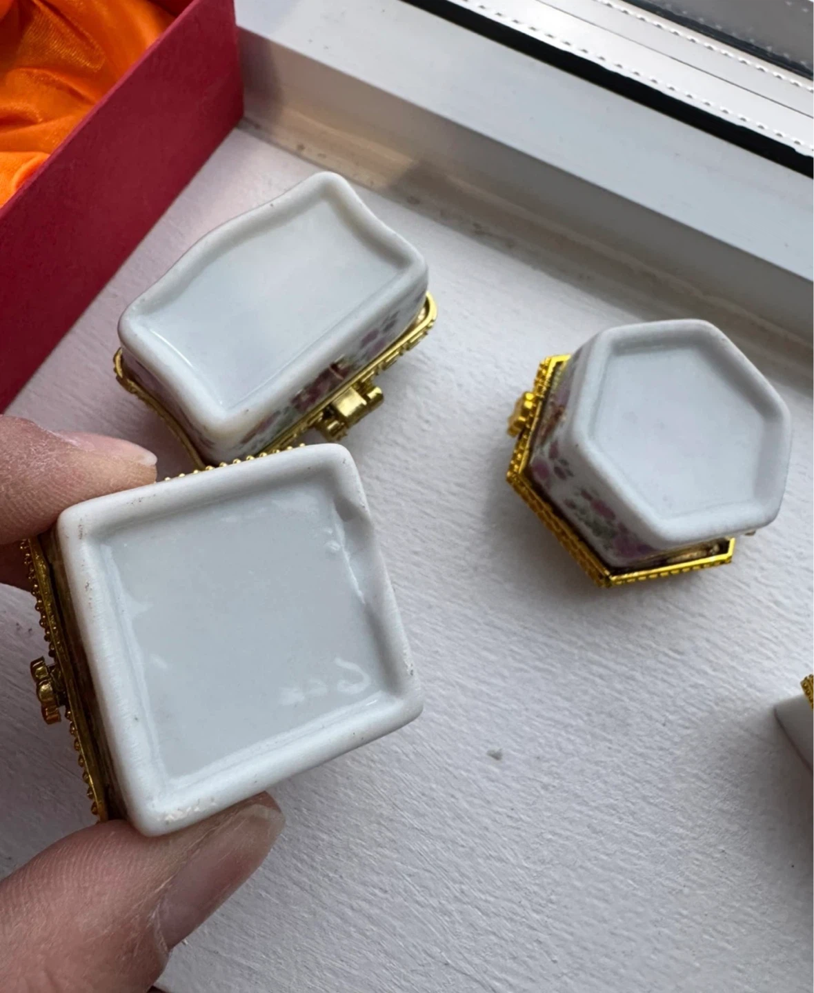 Set of 4 Ceramic Trinket Boxes - photo 5