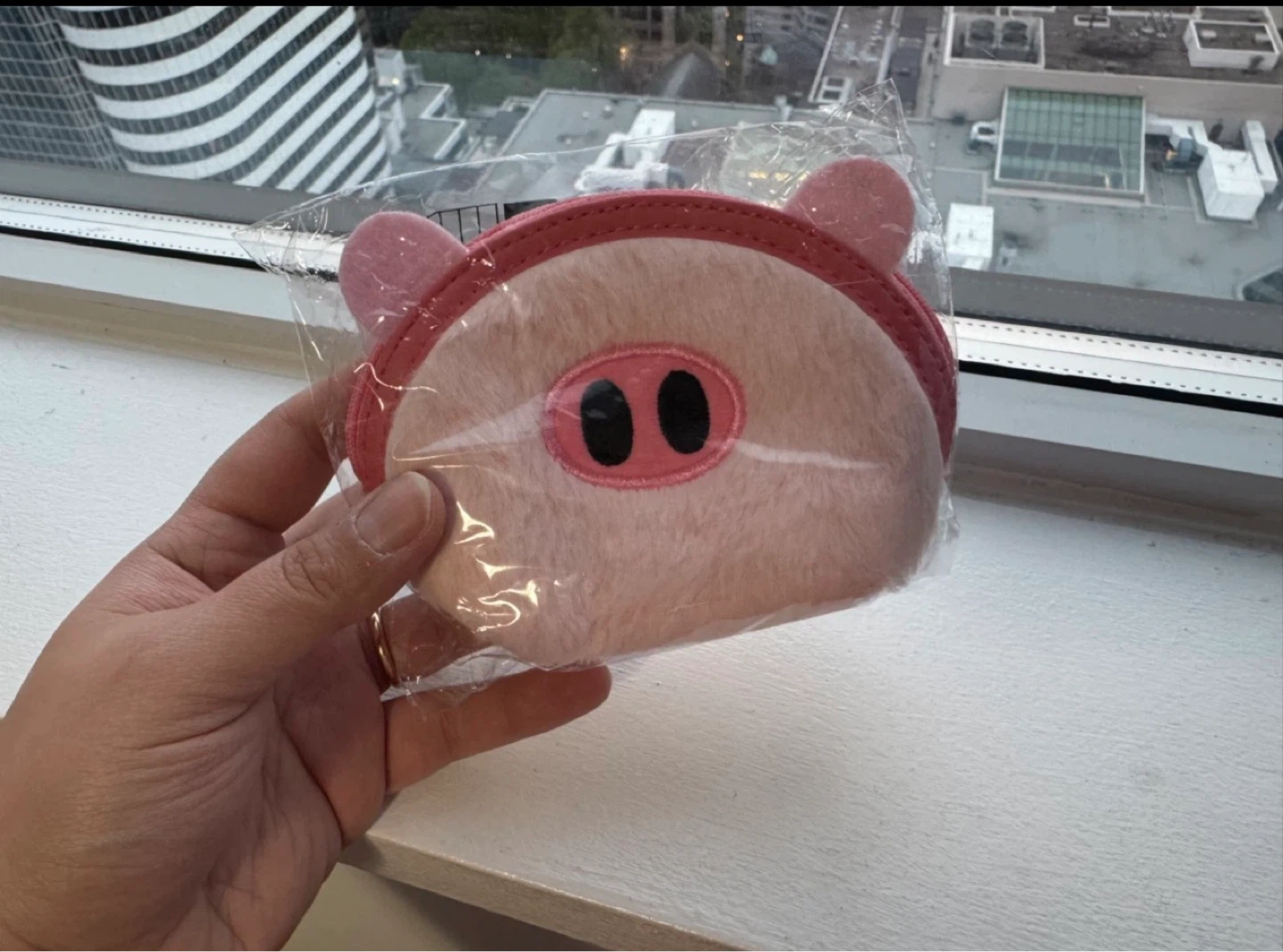 Pink Plush Pig Coin Purse - photo 5