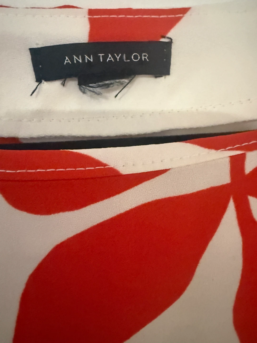 Ann Taylor White Red Leaf Print Blouse - photo 3