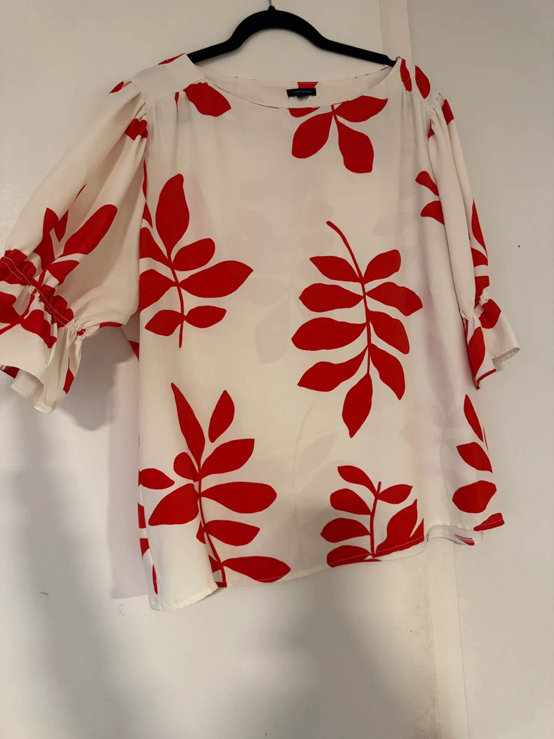 Ann Taylor White Red Leaf Print Blouse