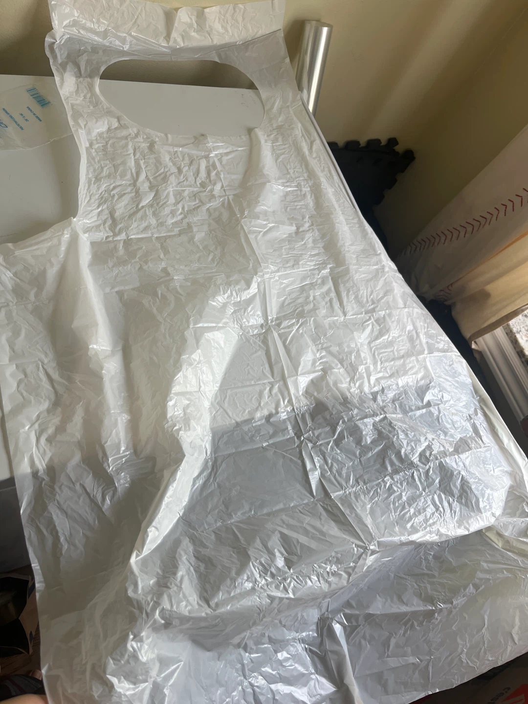 OnlyEST Polyethylene Aprons - 28" x 46" - Quantity 100 - photo 2