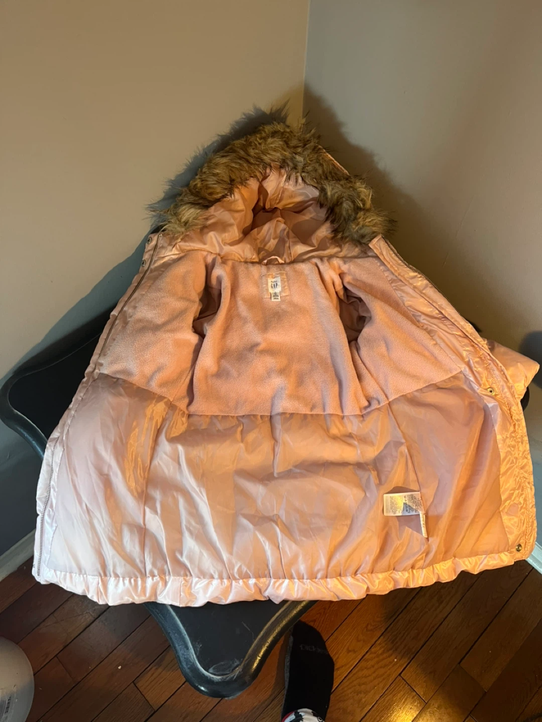 Baby Gap Puffer Coat - Pink - Size 3T