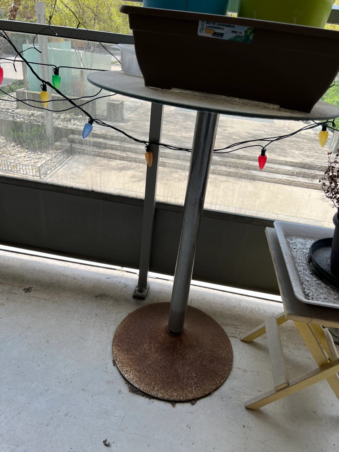 Glass top table - photo 3