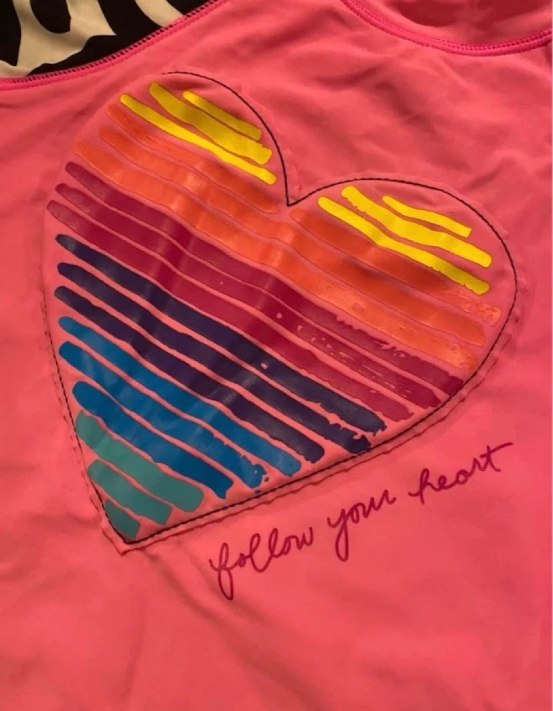 EUC: Pink Rainbow Heart Raglan Swim Top Rash Guard Size 10 - photo 4
