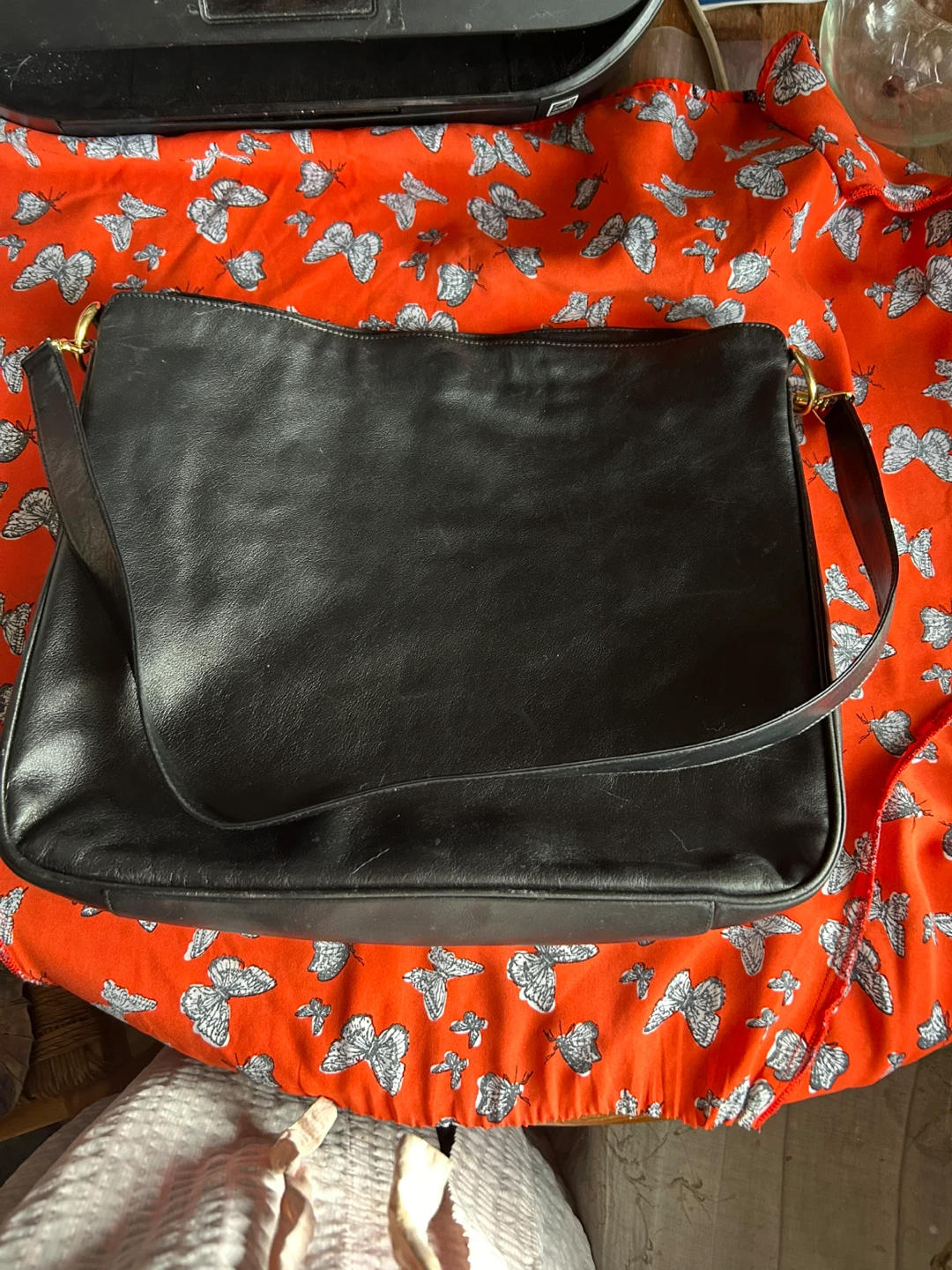 Gucci Black Leather Shoulder Bag