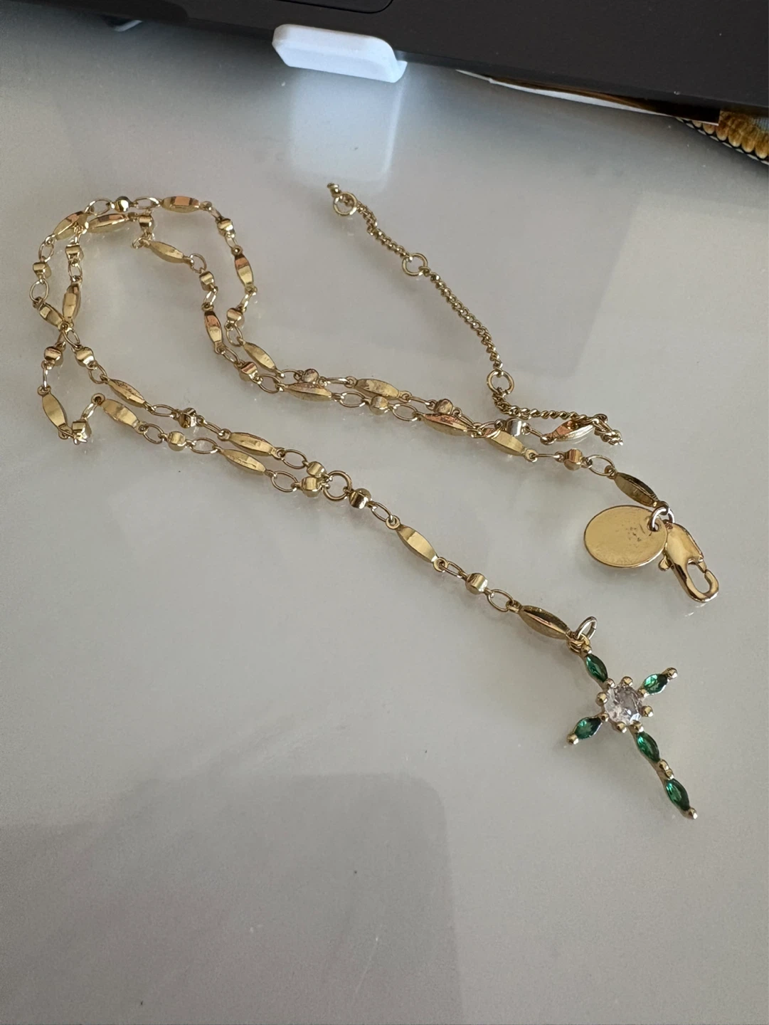Rhodium Gold Necklace with peridot color Cross Pendant